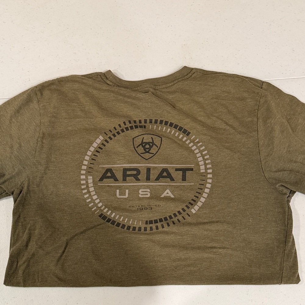 Ariat Olive Tee Large Buckle Exclusive
